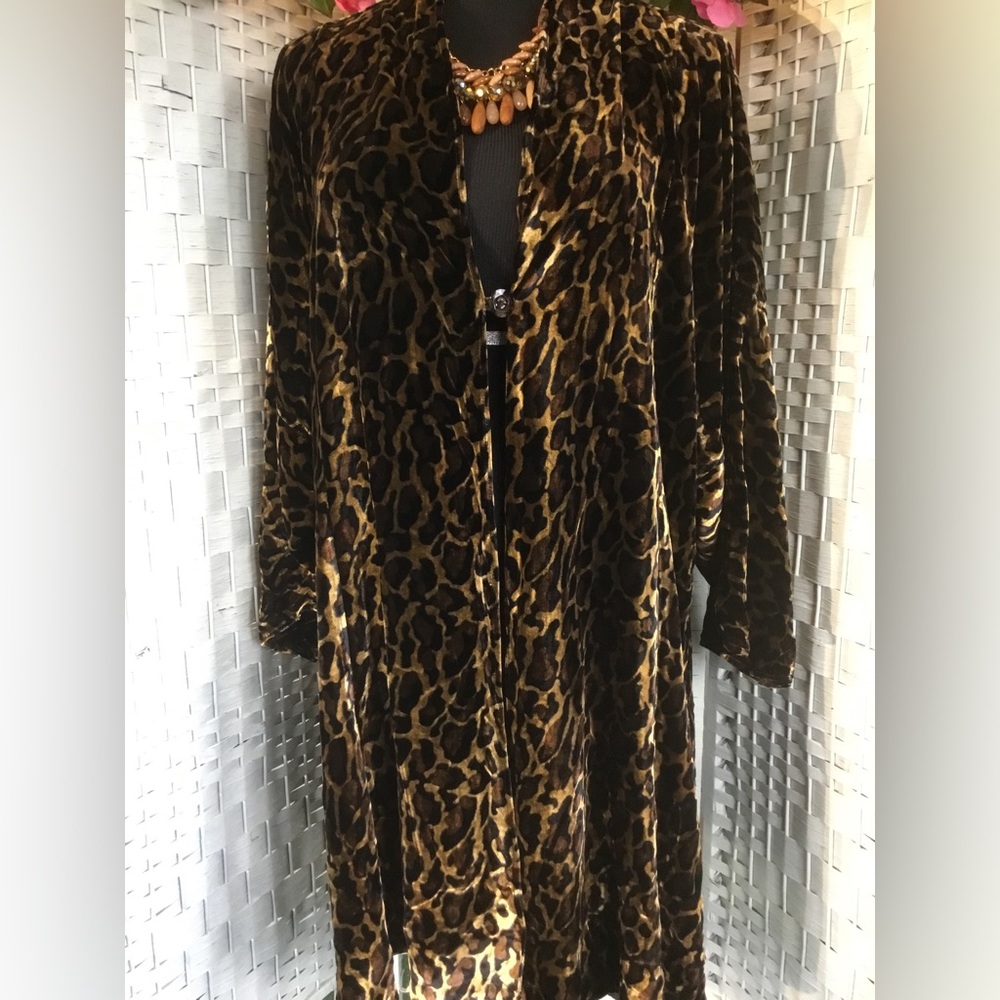 Aris.A Silk Velvet Animal Print Duster Kimono Open Front Jacket Cardigan…